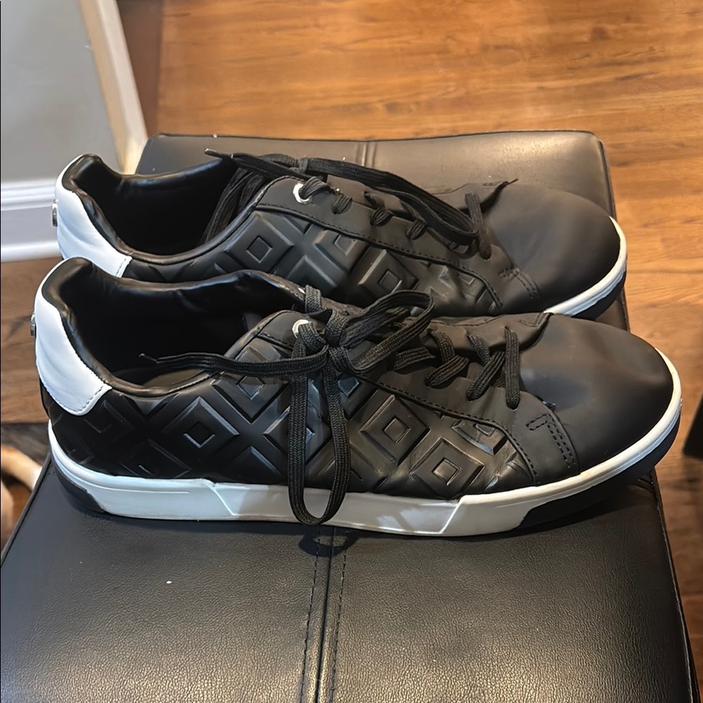 Zara Men's Black Sneakers - Picture 2 of 7